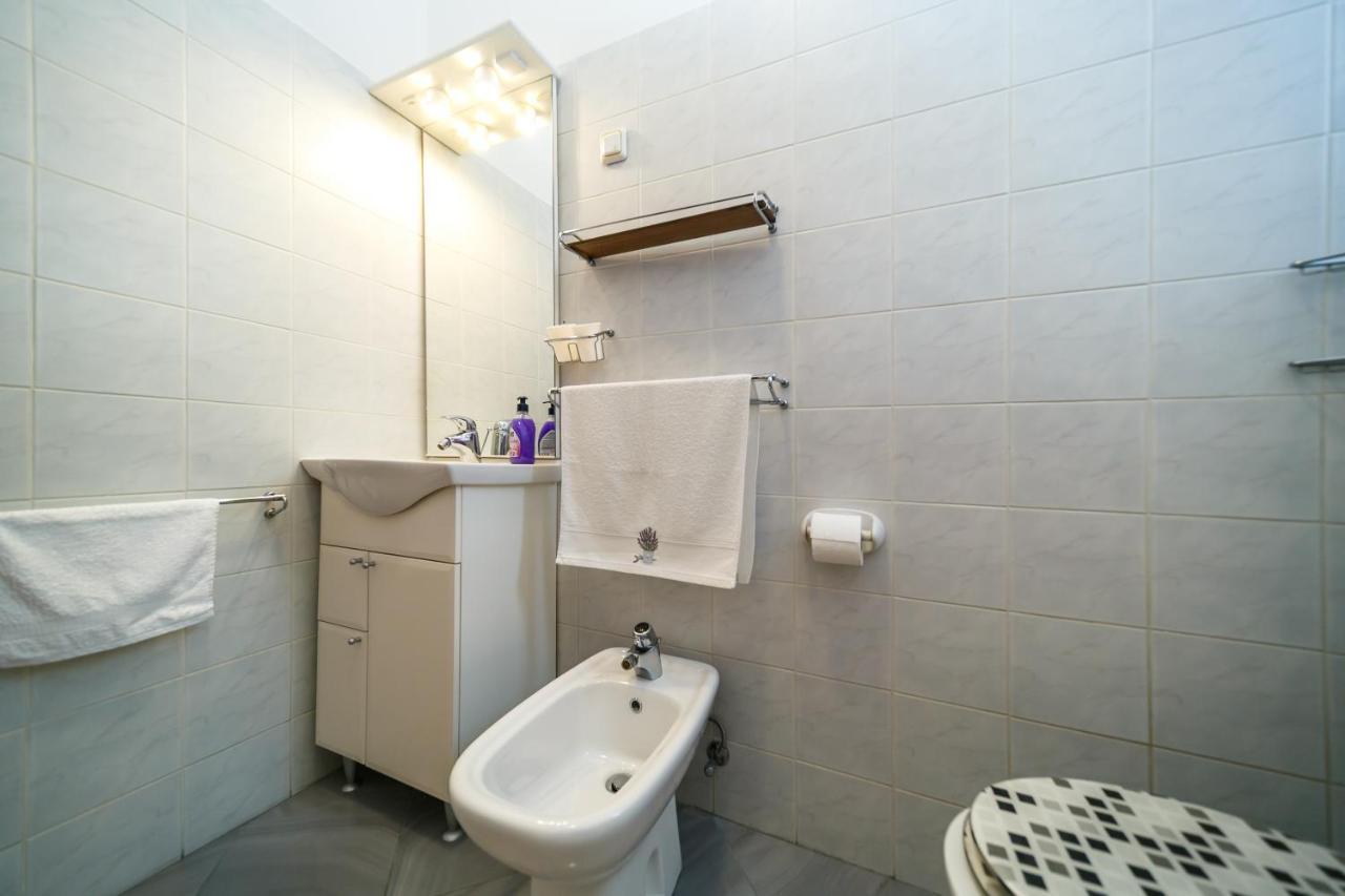 Apartment Near The Sea Judita Malinska Exterior photo