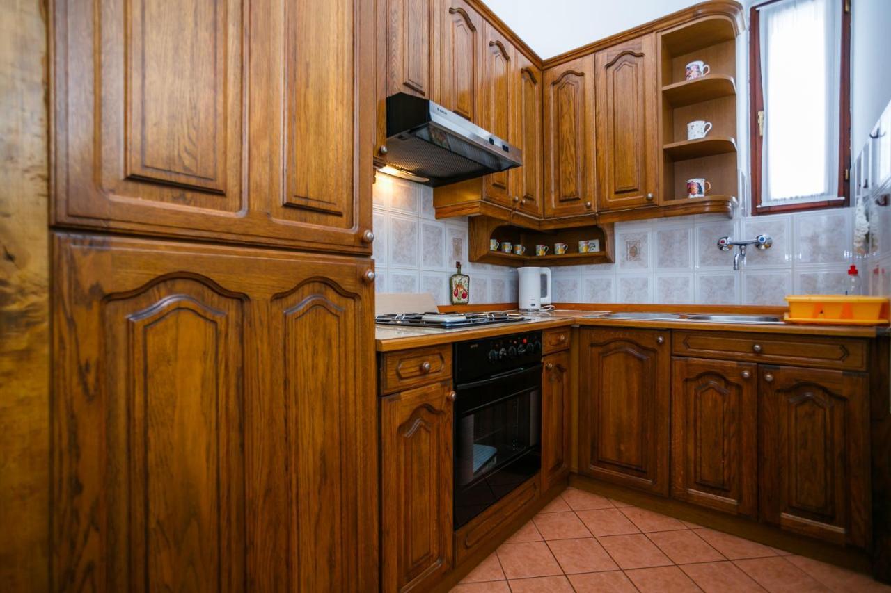 Apartment Near The Sea Judita Malinska Exterior photo