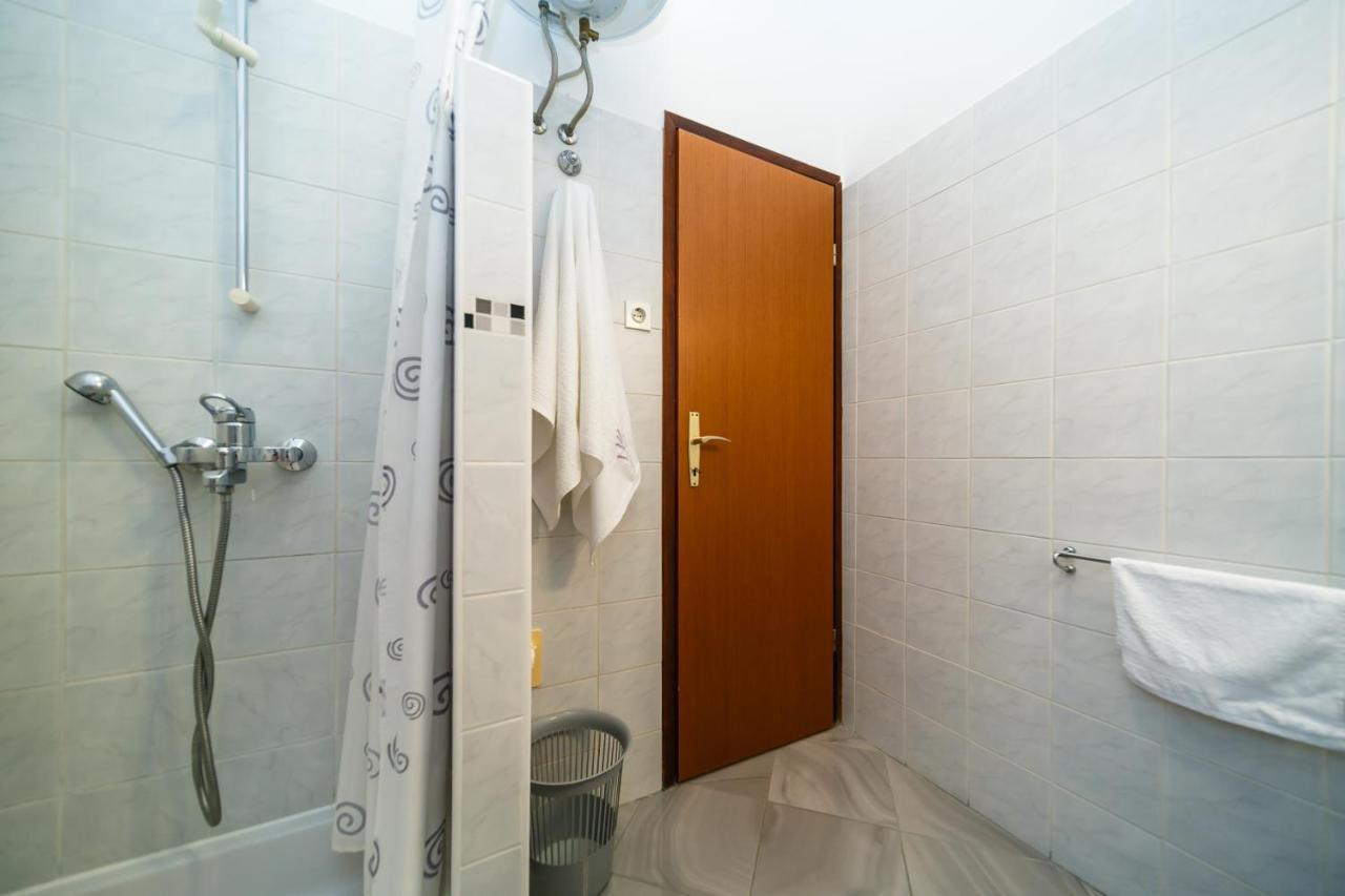 Apartment Near The Sea Judita Malinska Exterior photo